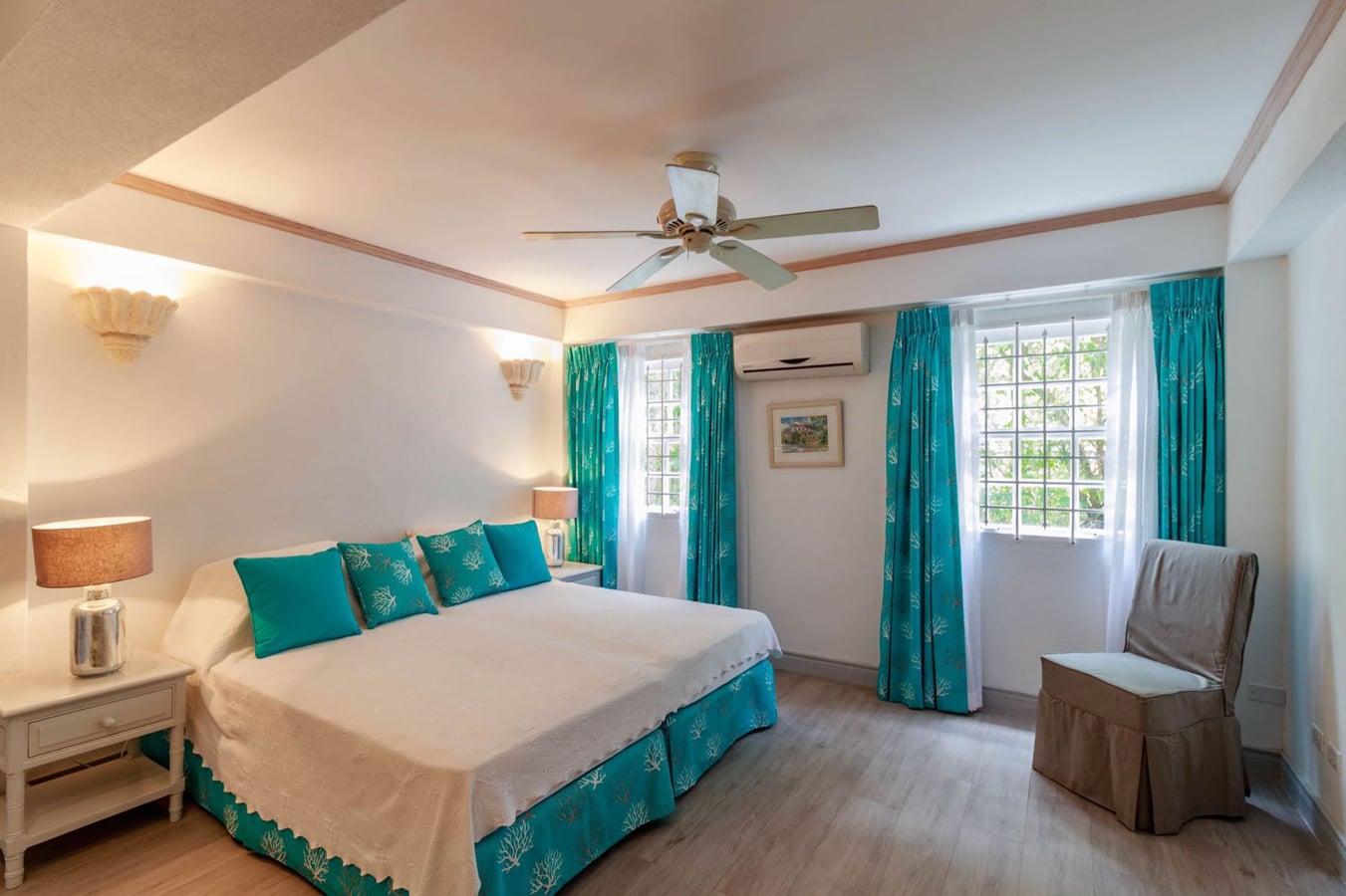 Luxury air-conditioned bedroom.